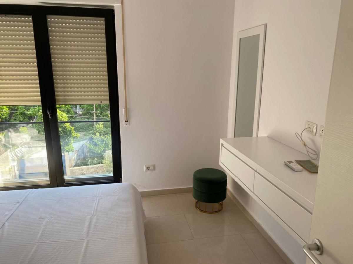 Apartment Artemis Химар Екстериор снимка