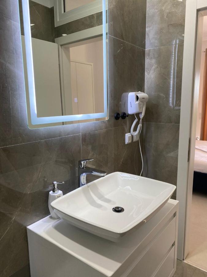 Apartment Artemis Химар Екстериор снимка